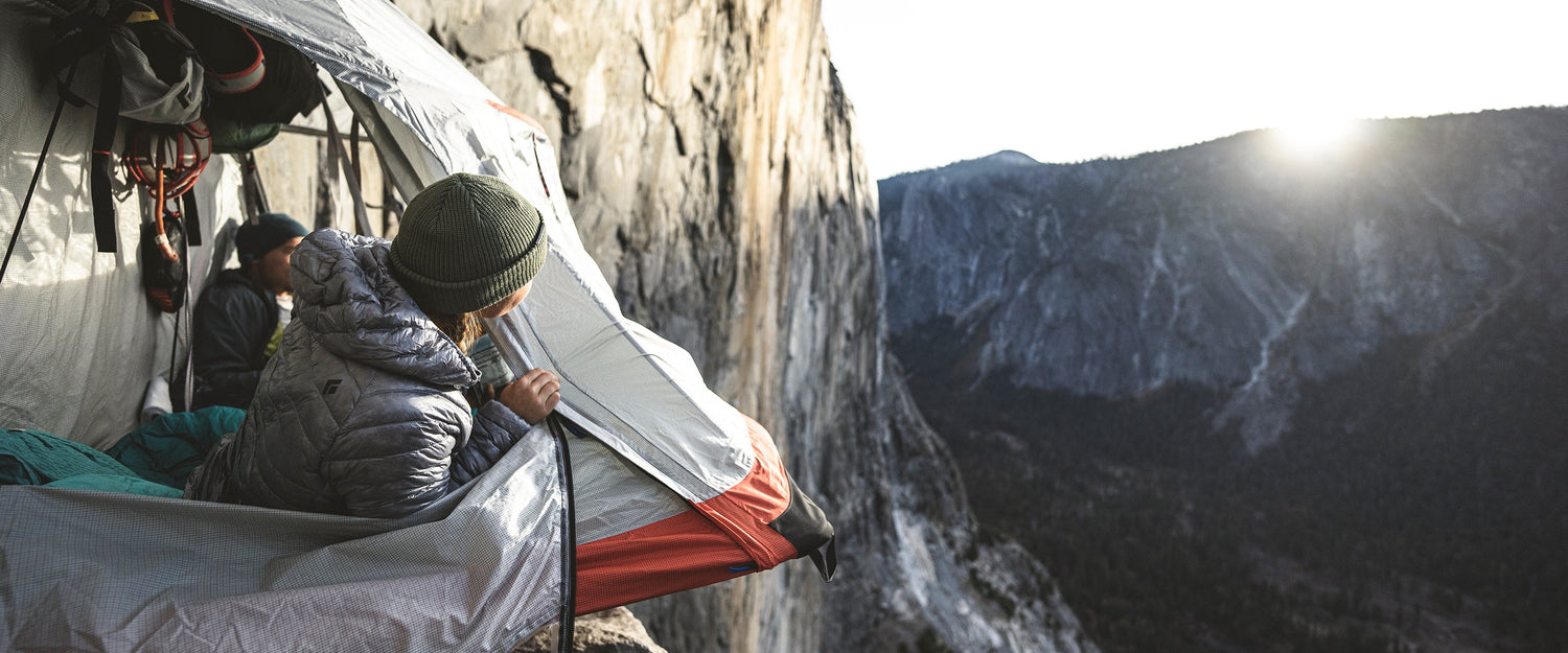 BD athlete Hazel Finlay on a portaledge in Yosemite