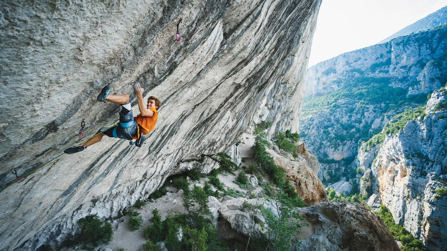 Seb Bouin: Climbing DNA