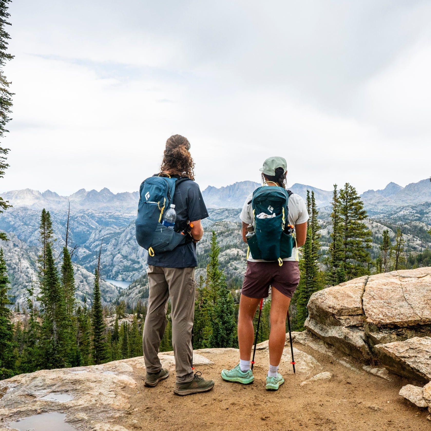 How to Choose a Hiking Pack