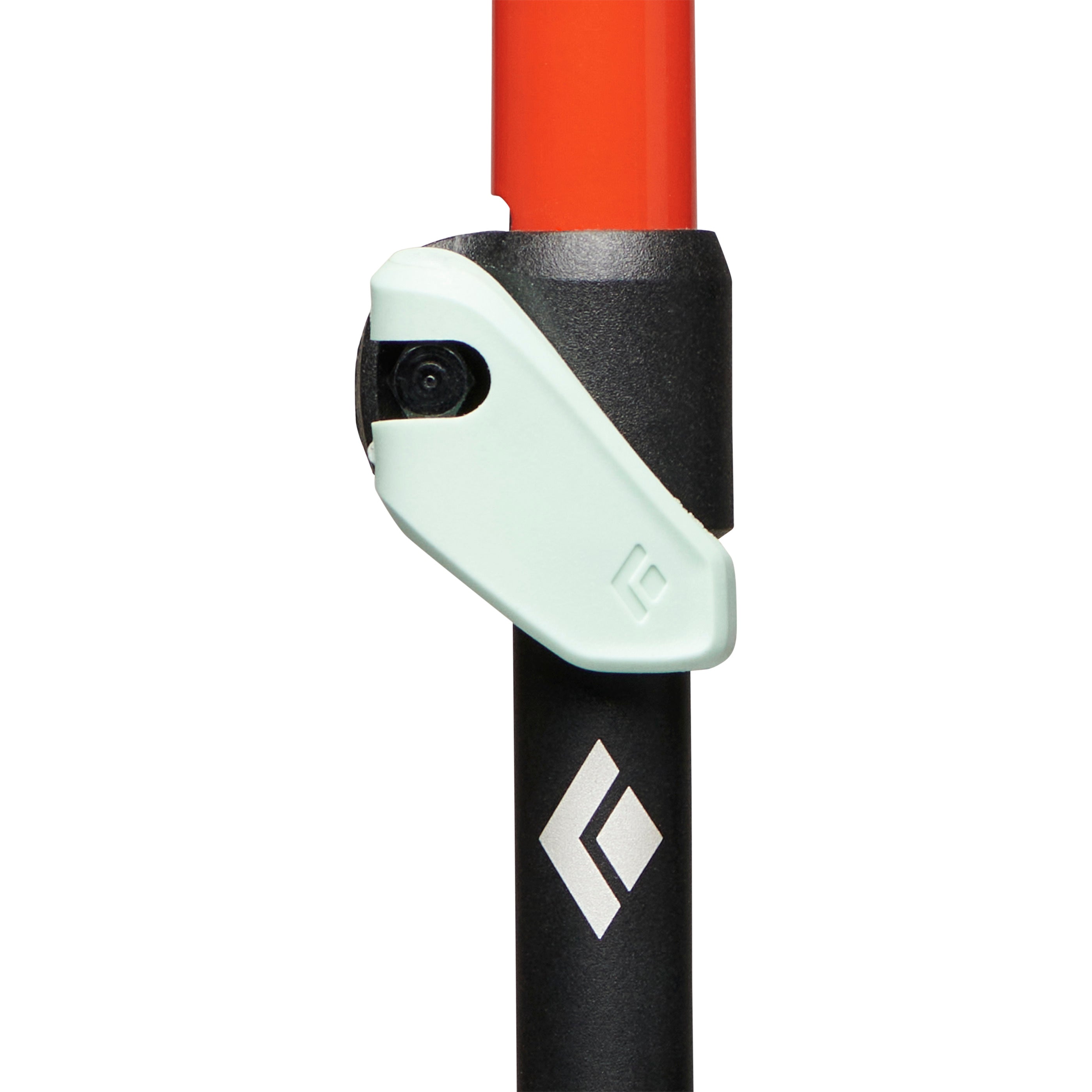//blackdiamondequipment.com/cdn/shop/files/111610_8001_TRAVERSE_SKI_POLES_Octane_04