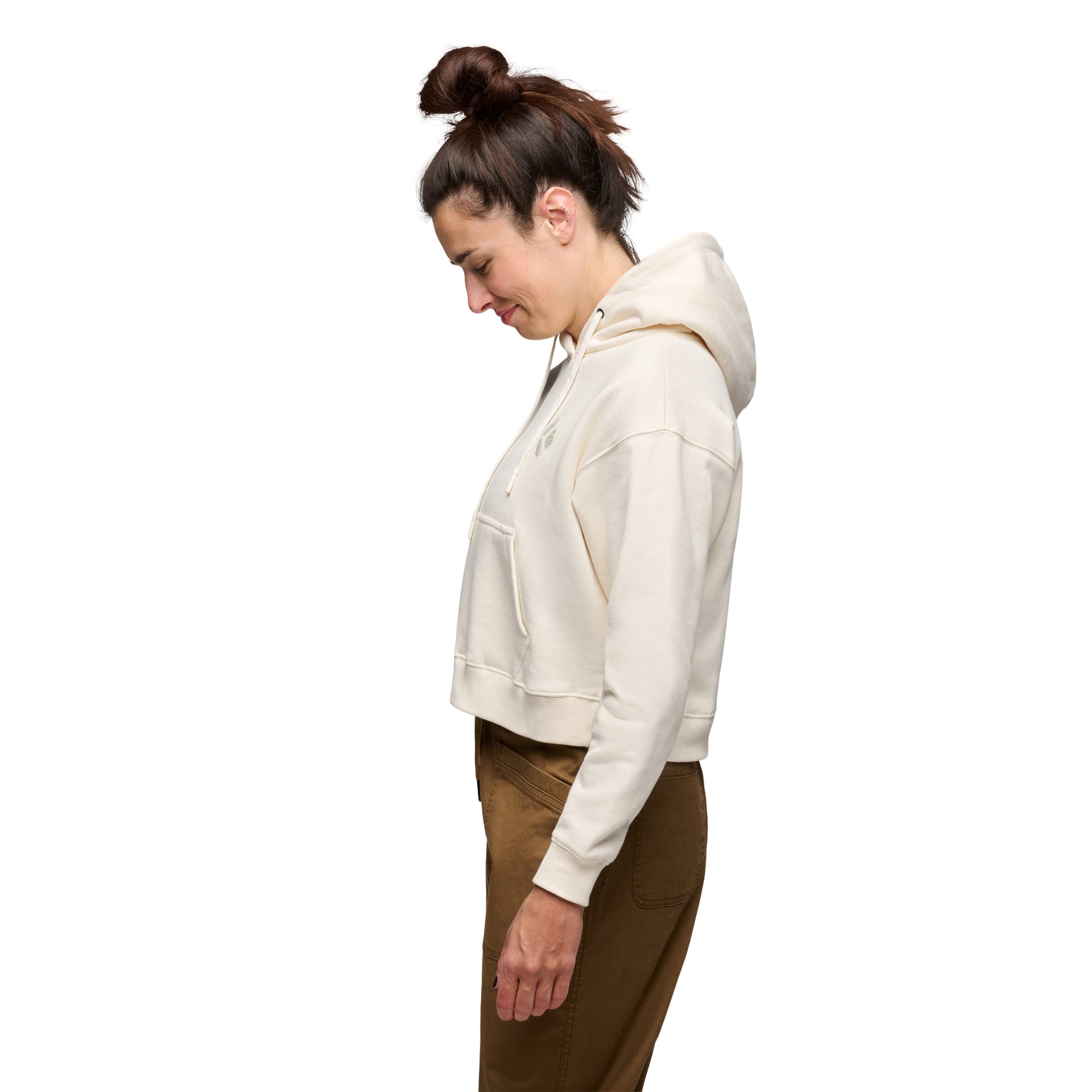 Off White ~ Model is 5' 6" | Chest 36" | Waist 27" | Size Small/6 