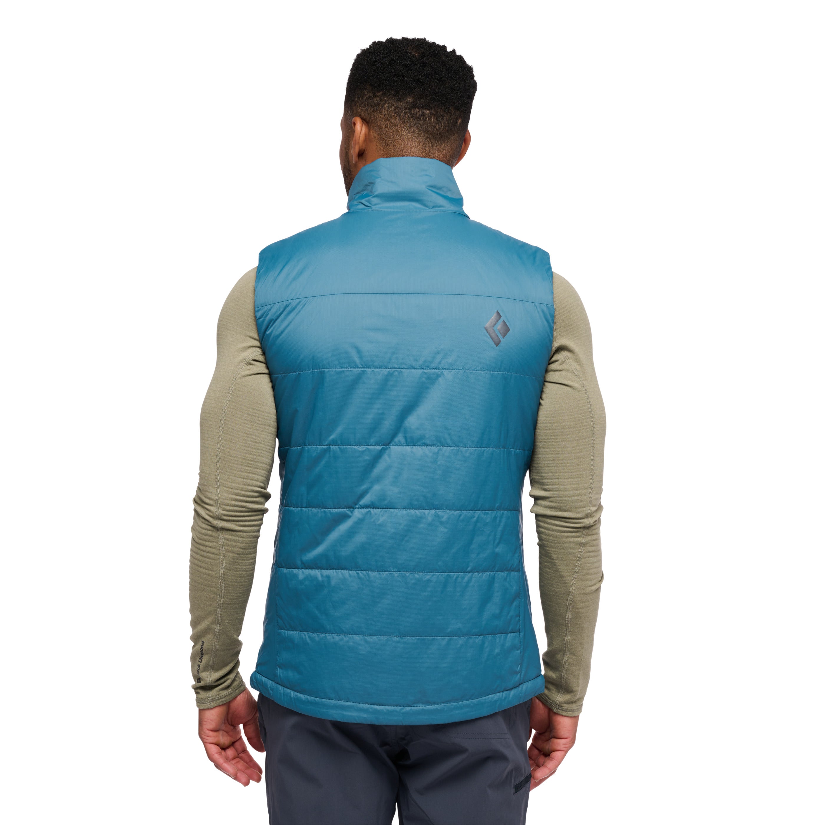 Creek Blue ~ Model is 5' 11" | Chest 40" | Waist 33" | Size Medium/32 
