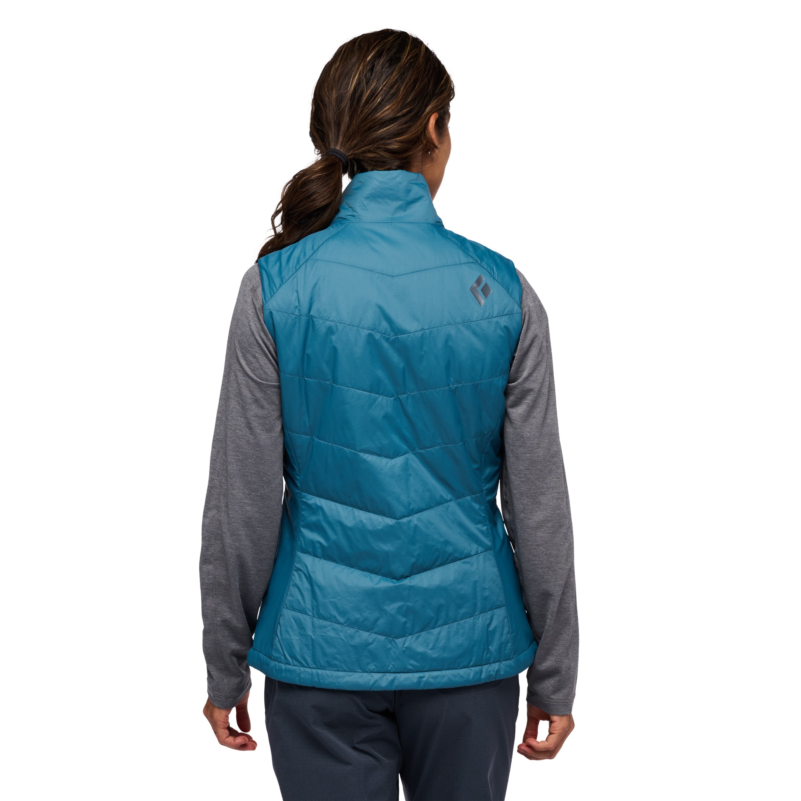 Creek Blue ~ Model is 5' 6" | Chest 34" | Waist 28" | Size Small/6 