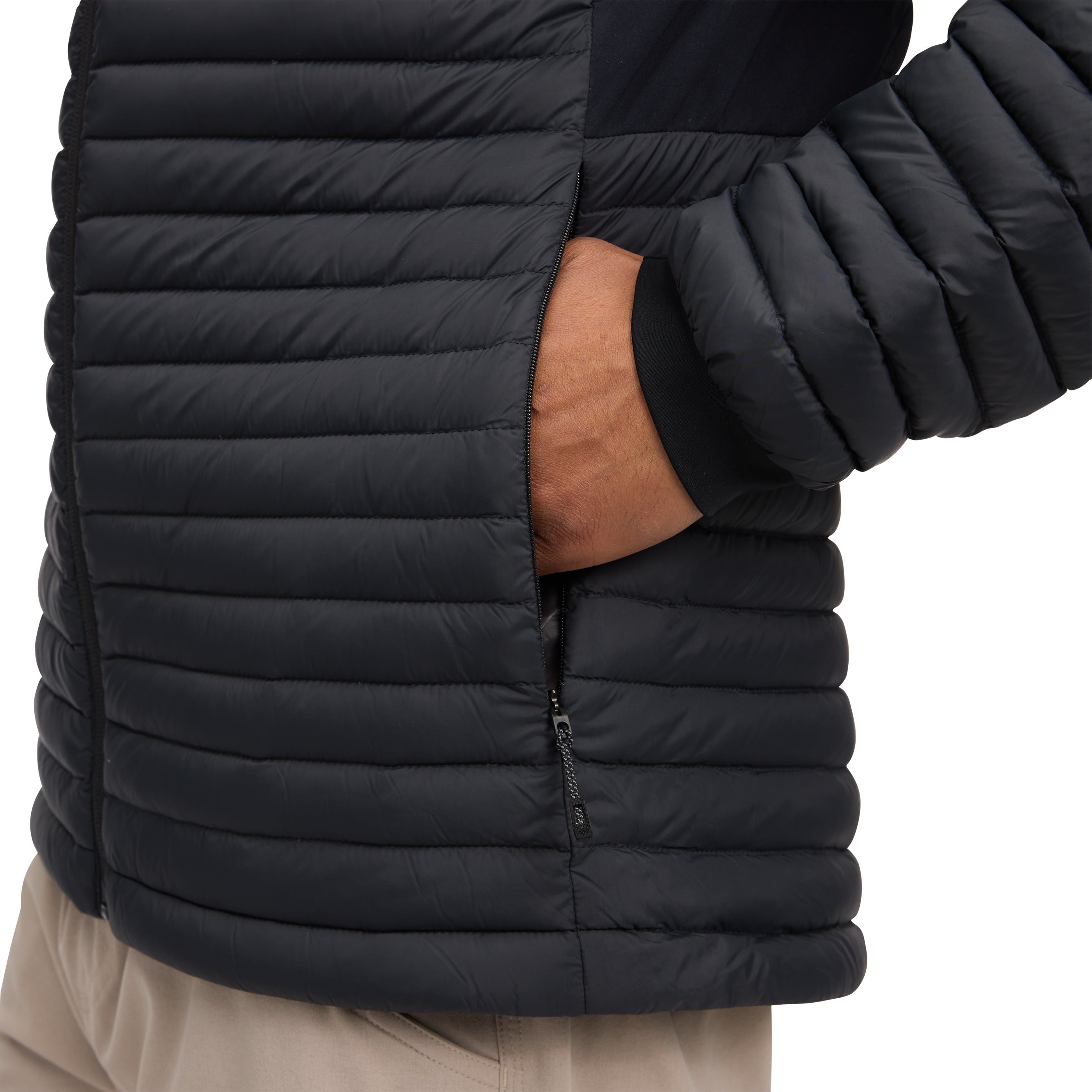 //blackdiamondequipment.com/cdn/shop/files/744101_0002_M_Access_Down_Hoody_1.0_Black_06