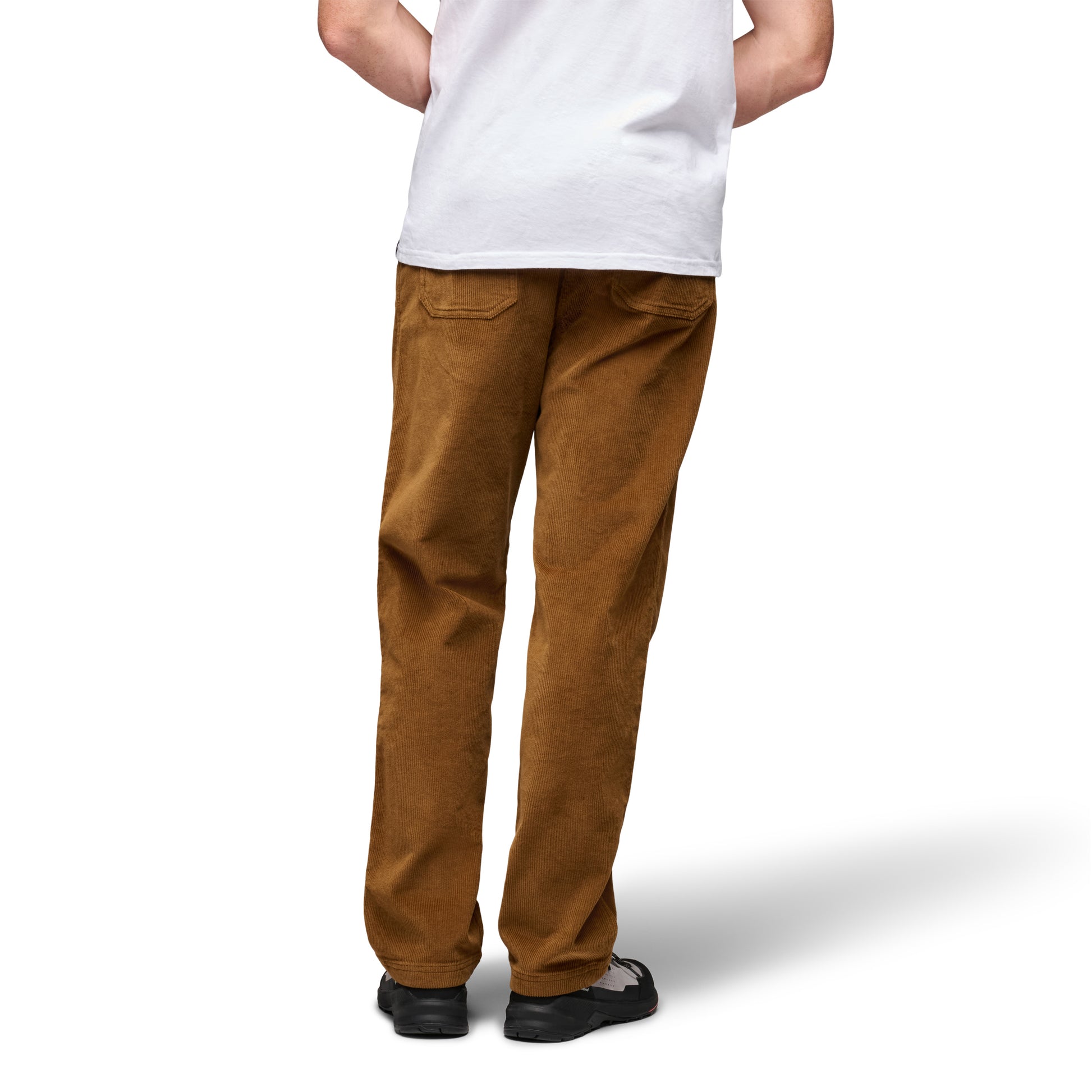 Rye ~ Model is 6' 0" | Waist 32" | Size Medium/32 