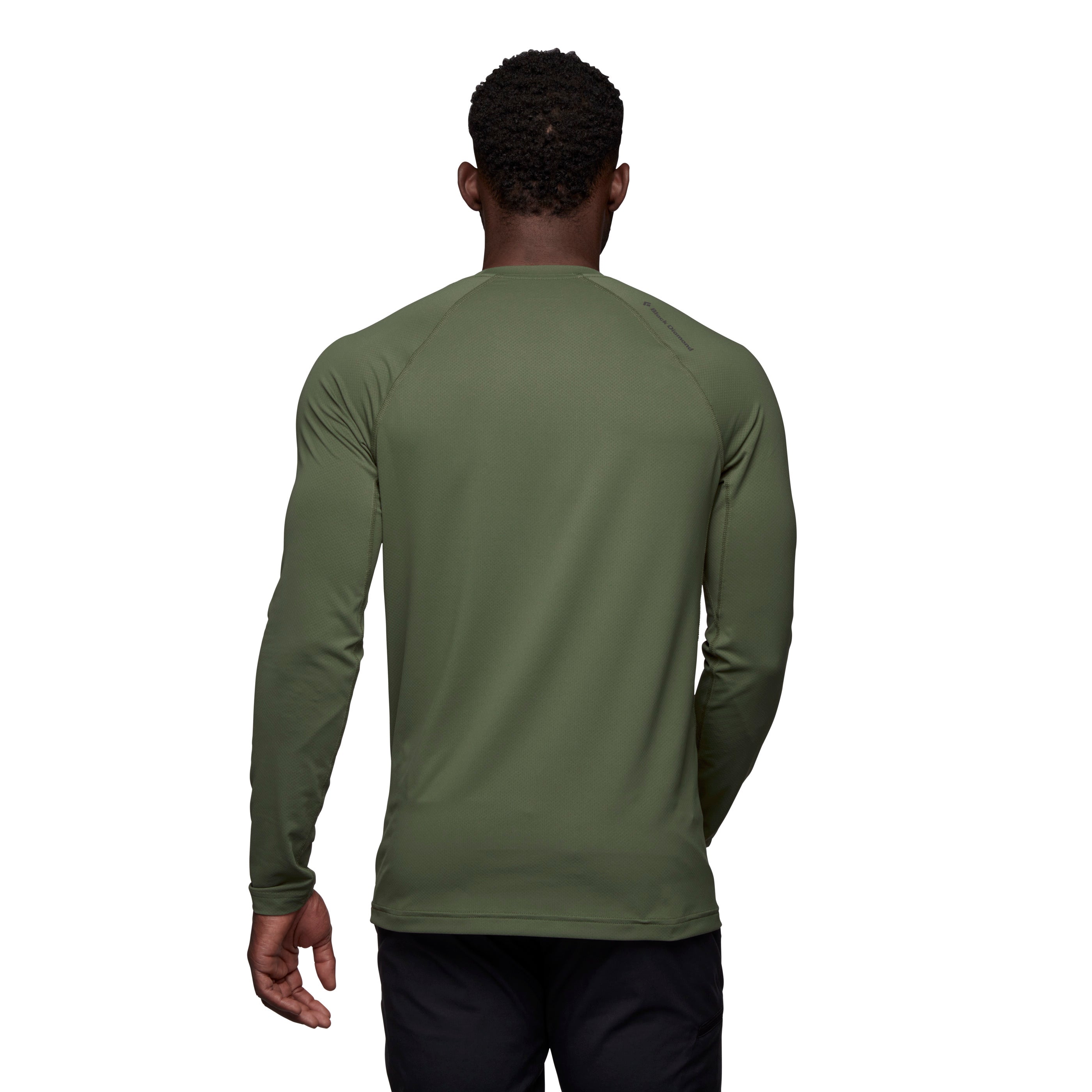 Tundra ~ Model is 6' 0" | Chest 40" | Waist 32" | Size Medium/320 