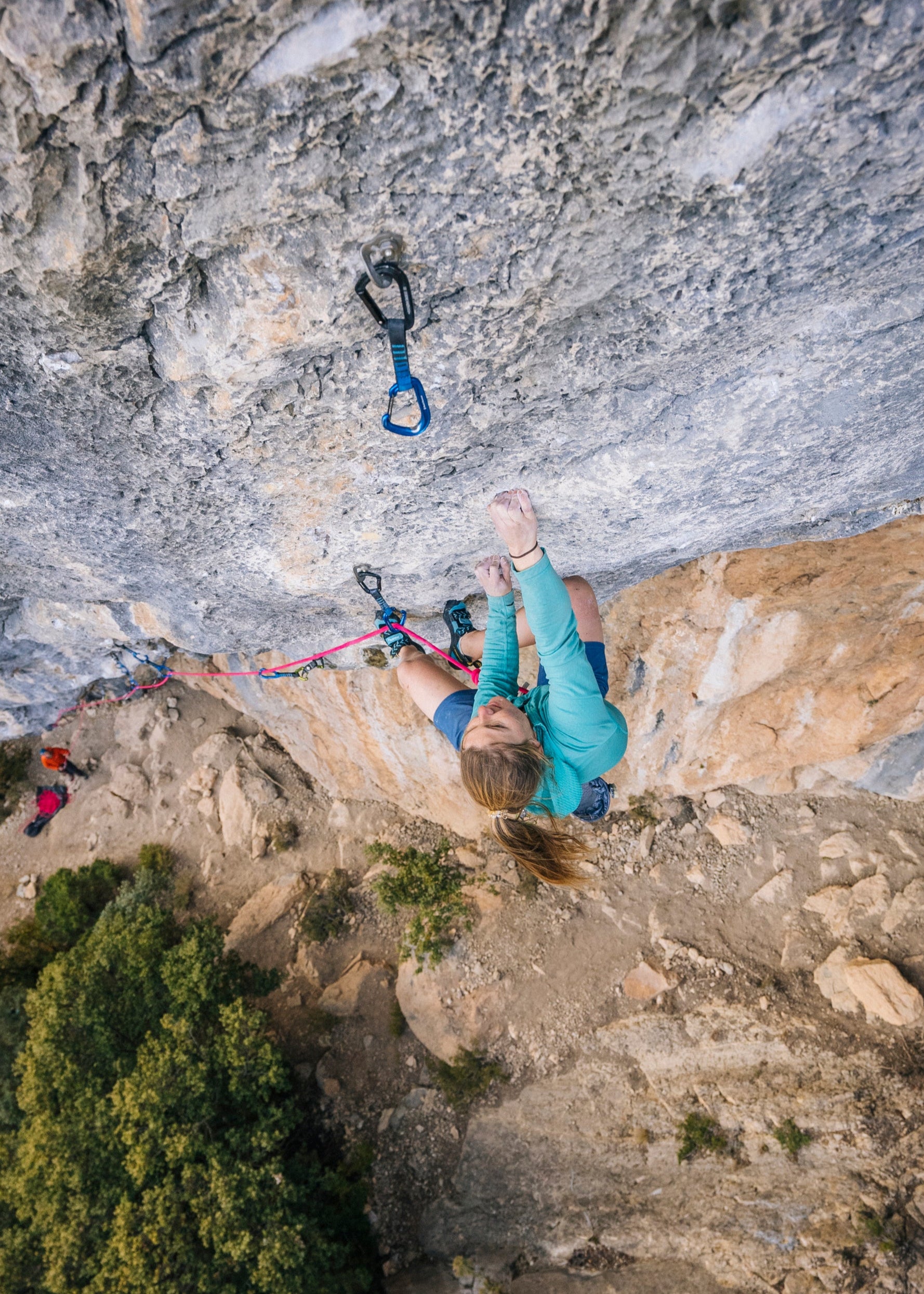 BD athlete Hazel Findlay on a sport climb. 