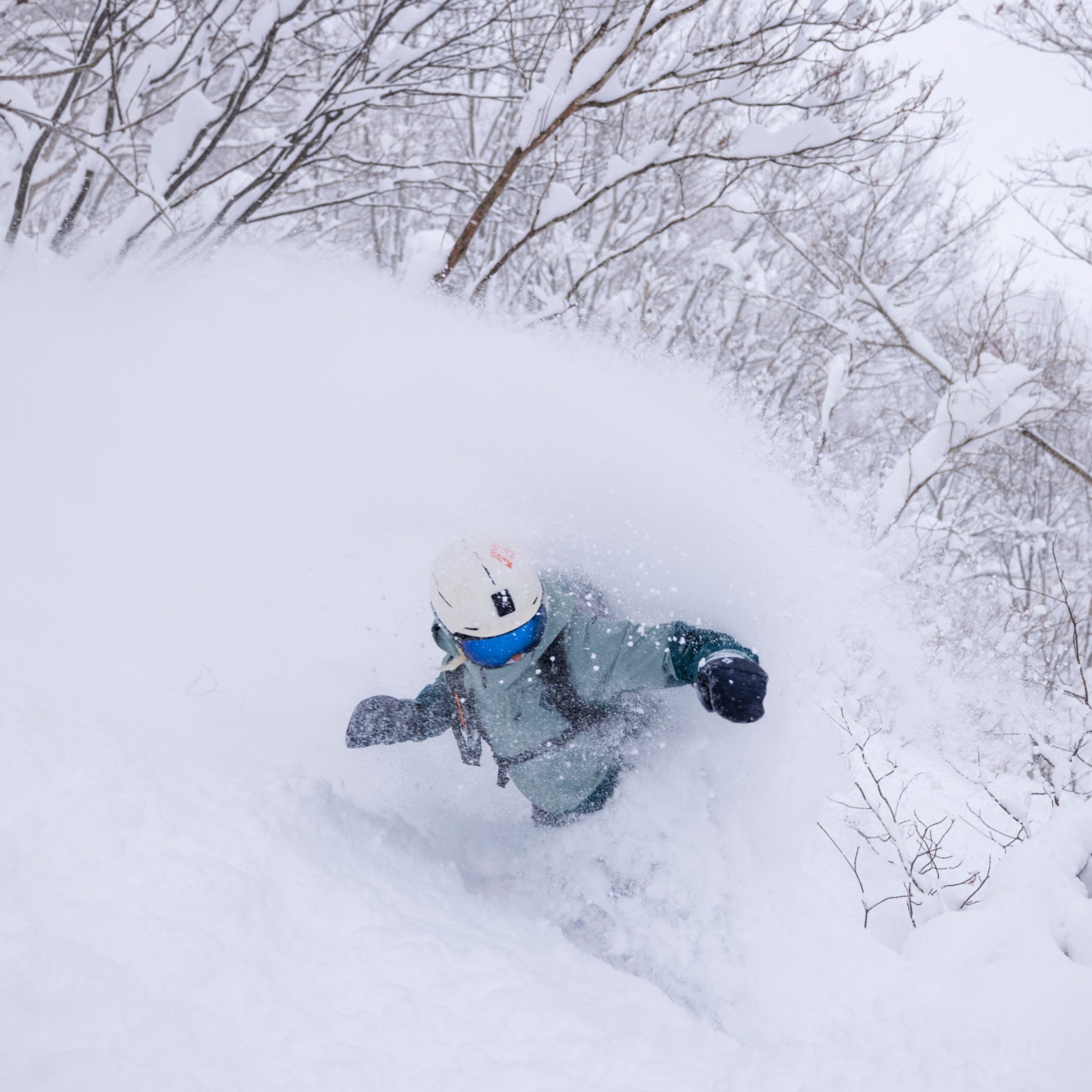 Women's Ski Apparel & Outerwear – Jackets, Pants, Gloves & Layers